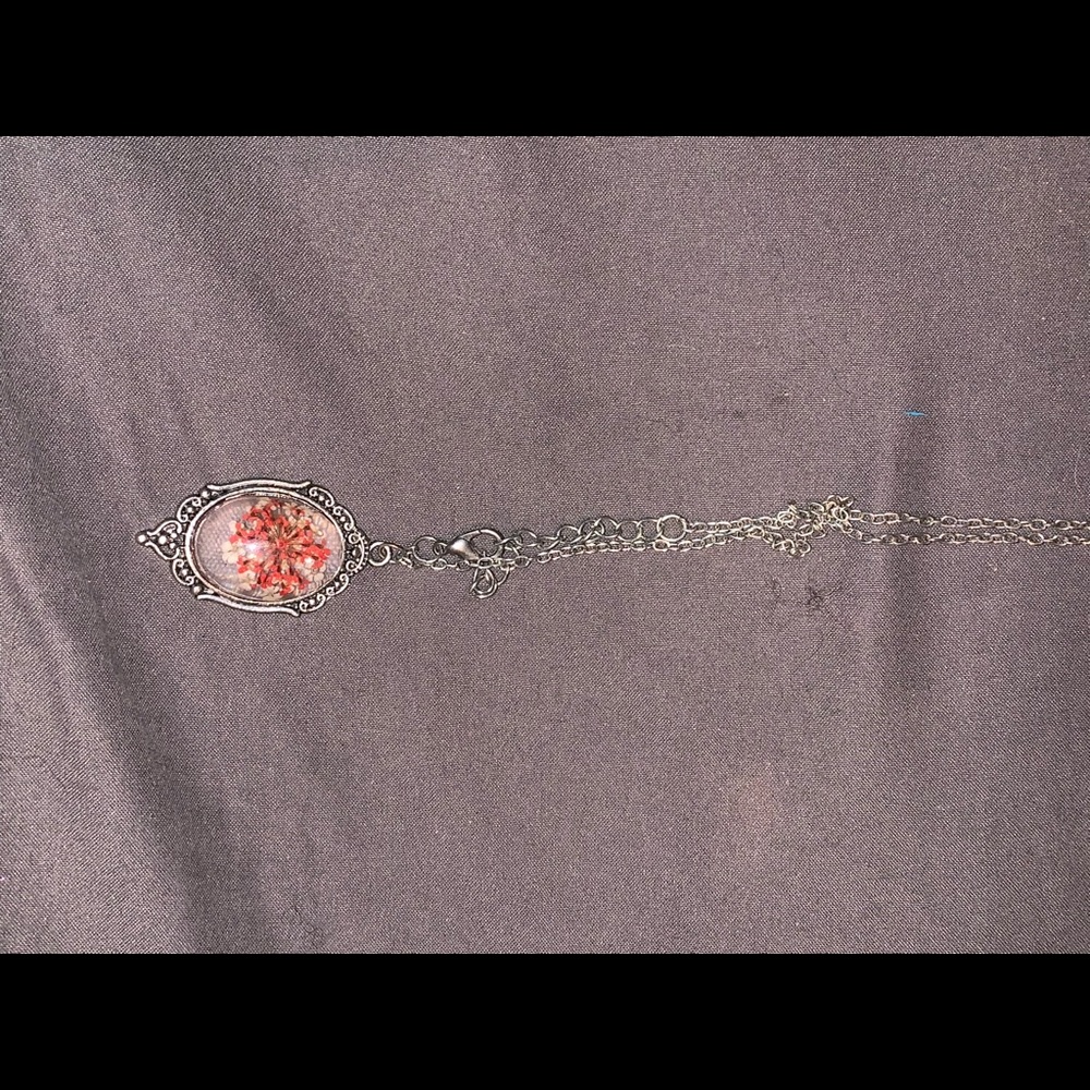 Necklaces - Picture 6 of 6